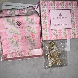 Kendra Scott x LoveShackFancy bow charm bracelet NWT 2025